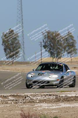 media/May-01-2022-CalClub SCCA (Sun) [[03a481c204]]/Group 5/Qualifying (I5)/